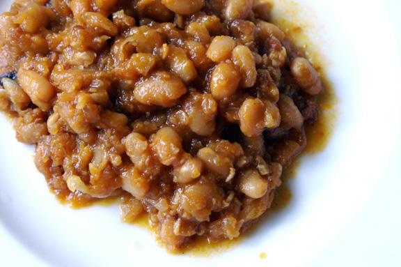 slow cooker baked beans.